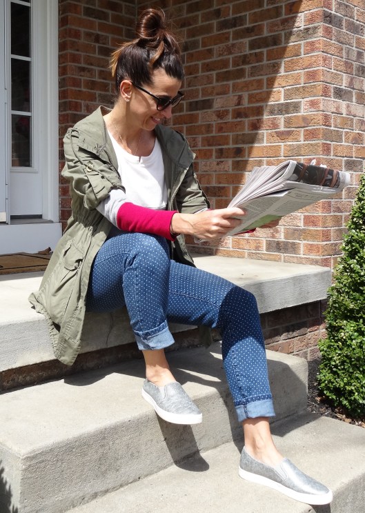 Banana Republic 3 tone sweatshirt